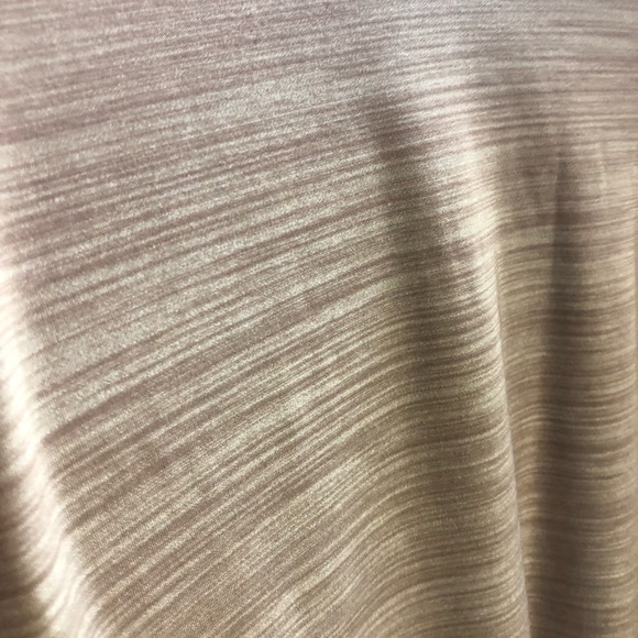 Top - Picture 2 of 3